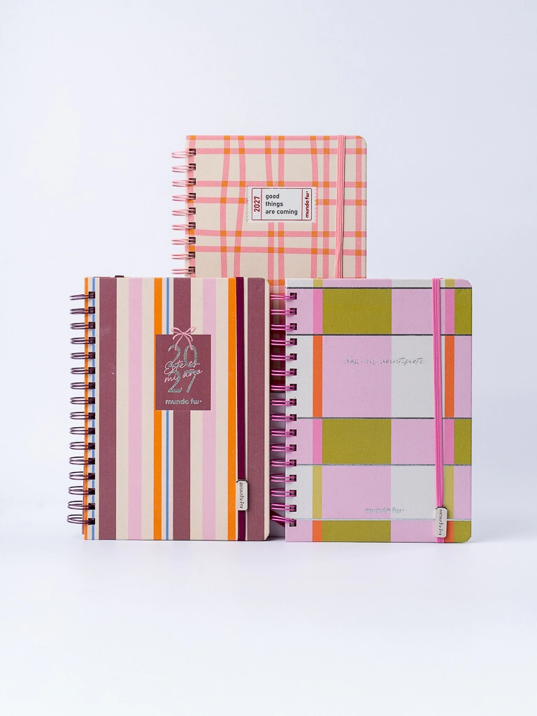 AGENDA FW 2027 12x17 SIMPLY AWESOME 2 D x PAG. C/ESP.